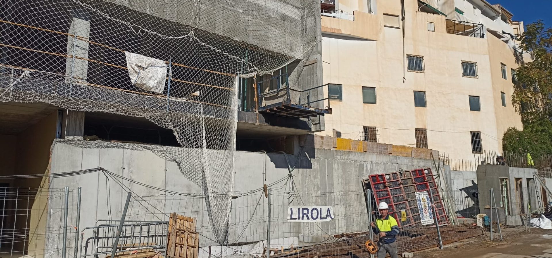 WhatsApp Image 2025-12-01 at 14.40.15 (3)